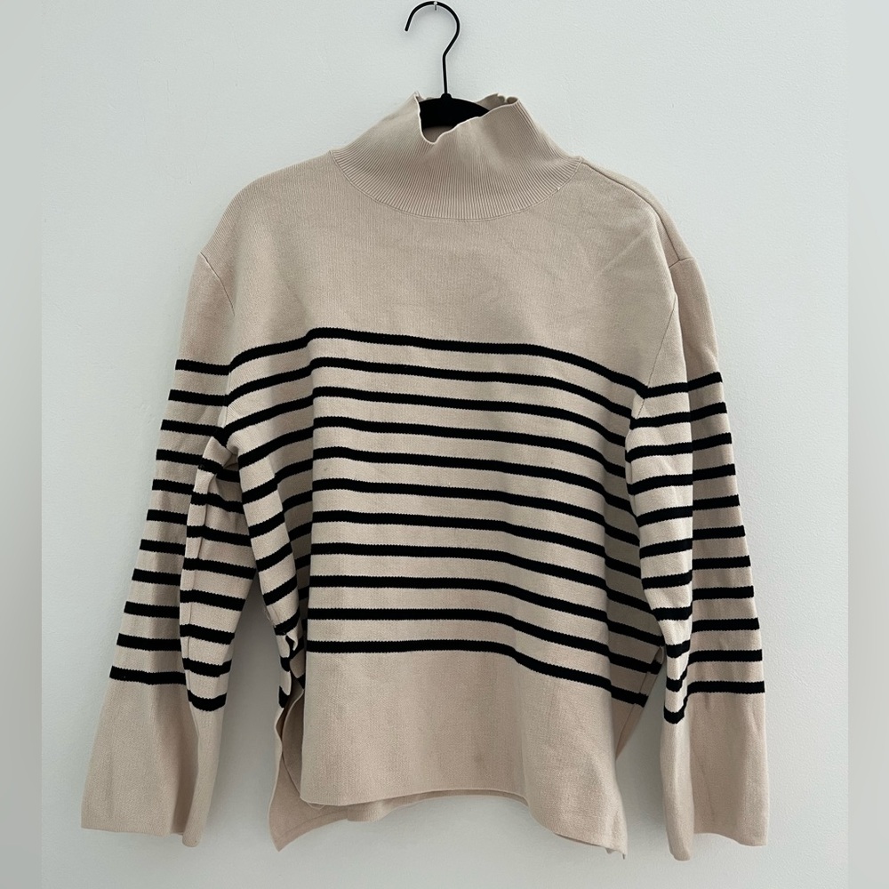COPY - Striped sweater